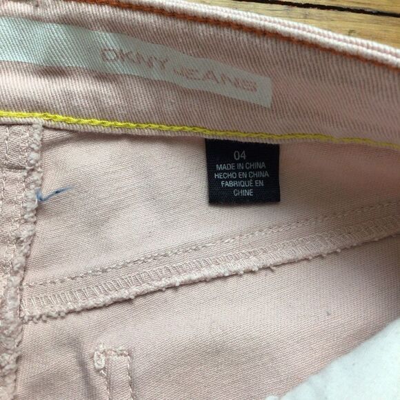 Dkny jeans Soho skinny pink size 4 mid-low rise in powder soft pink soft girl - Picture 6 of 12